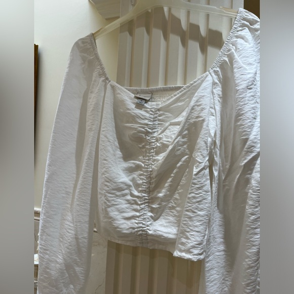 Women’s long sleeved peasant blouse, size M. - Picture 3 of 8